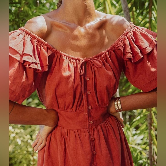 NEW Cleobella Tana Mini Dress Bubble Sleeve Brick Red Cotton Linen XS NWT - Picture 3 of 8